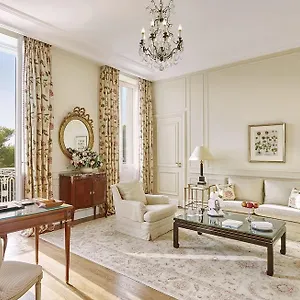Du Cap Eden Roc Hotel